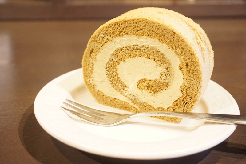 ほうじ茶ロール
